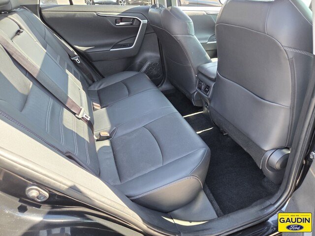 Used 2020 Toyota RAV4 Limited AWD/4WD image 15