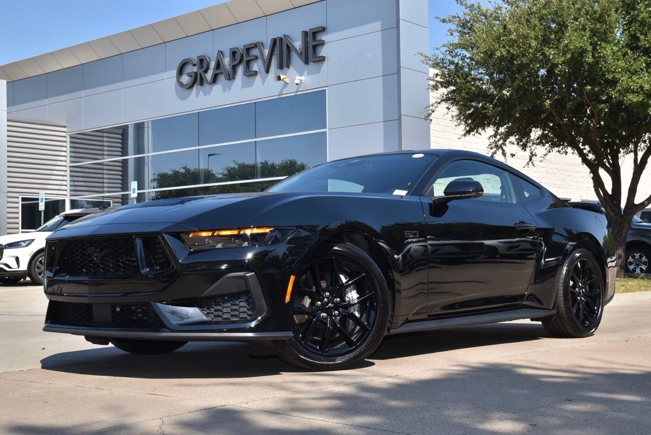 Certified 2026 Ford Mustang GT Premium RWD image 2