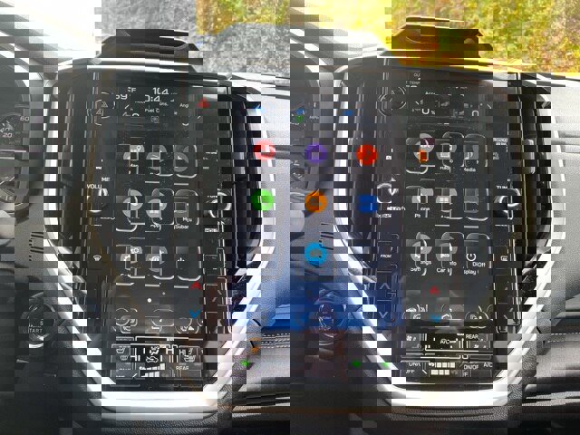 Used 2023 Subaru Ascent Touring image 25