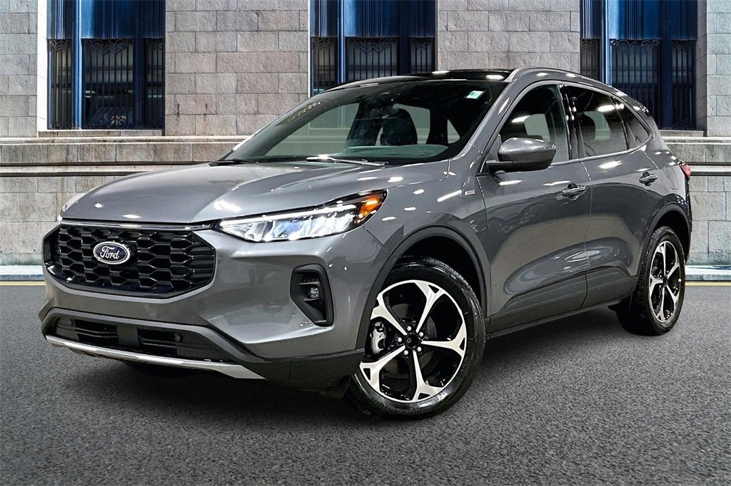 Certified 2025 Ford Escape ST-Line Select w/ Tech Pack #1 image 2