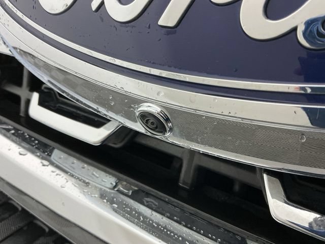 Certified 2025 Ford F350 Lariat w/ FX4 Off-Road Package AWD/4WD image 11
