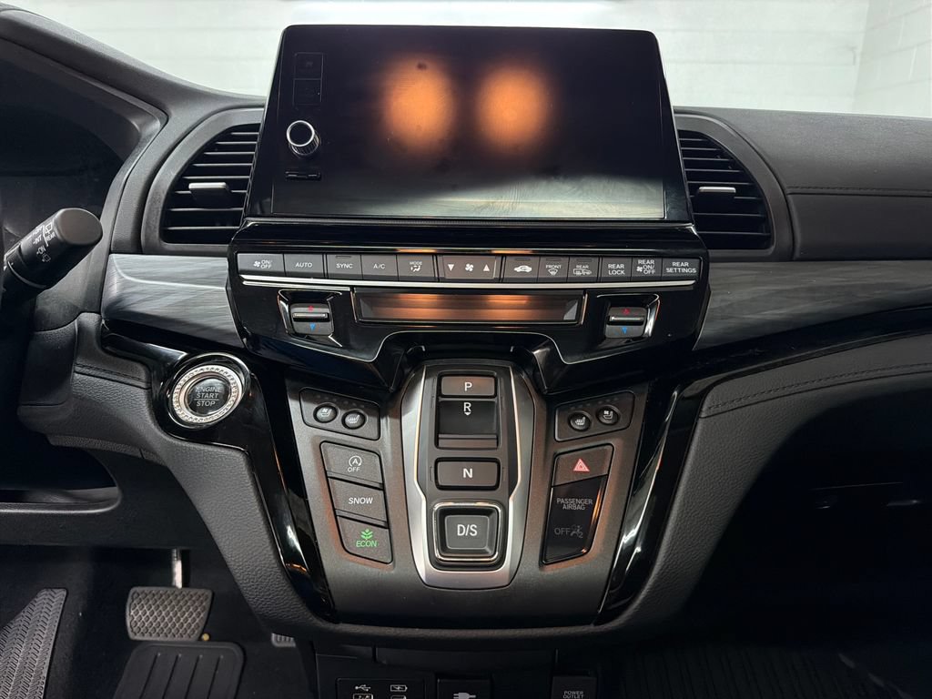 Used 2025 Honda Odyssey Elite image 23