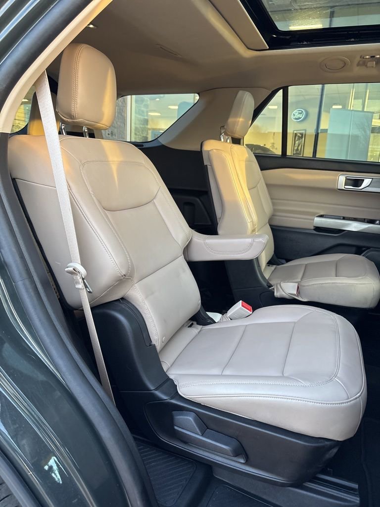 Certified 2023 Ford Explorer XLT w/ Equipment Group 202A image 28