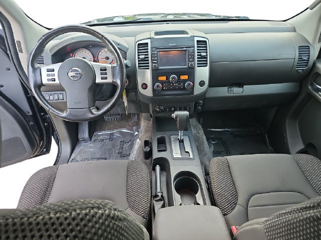 Used 2018 Nissan Frontier PRO-4X AWD/4WD image 9
