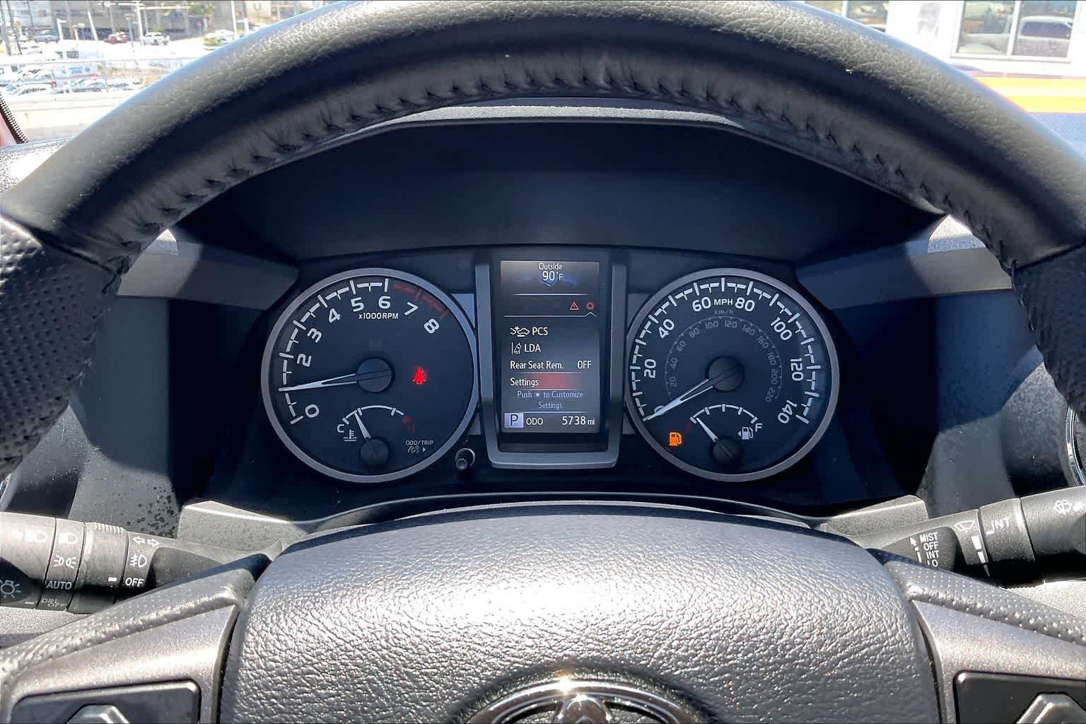 Used 2023 Toyota Tacoma TRD Pro AWD/4WD image 17