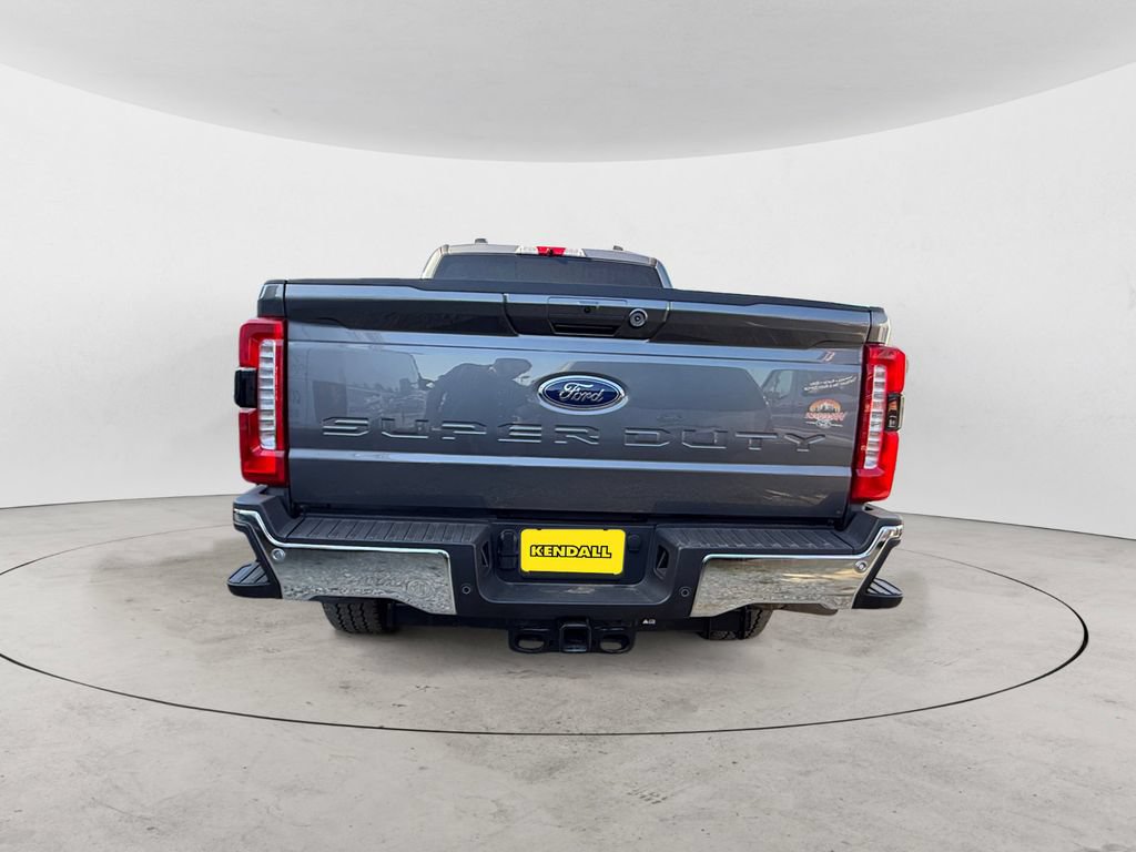 Certified 2025 Ford F350 Lariat w/ FX4 Off-Road Package AWD/4WD image 3