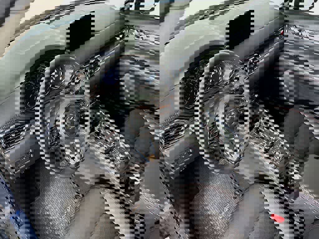 Used 2025 MAZDA CX-5 Carbon Edition image 2