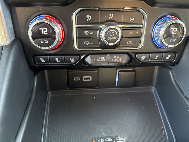 Used 2022 GMC Yukon XL SLT w/ SLT Premium Package AWD/4WD image 29