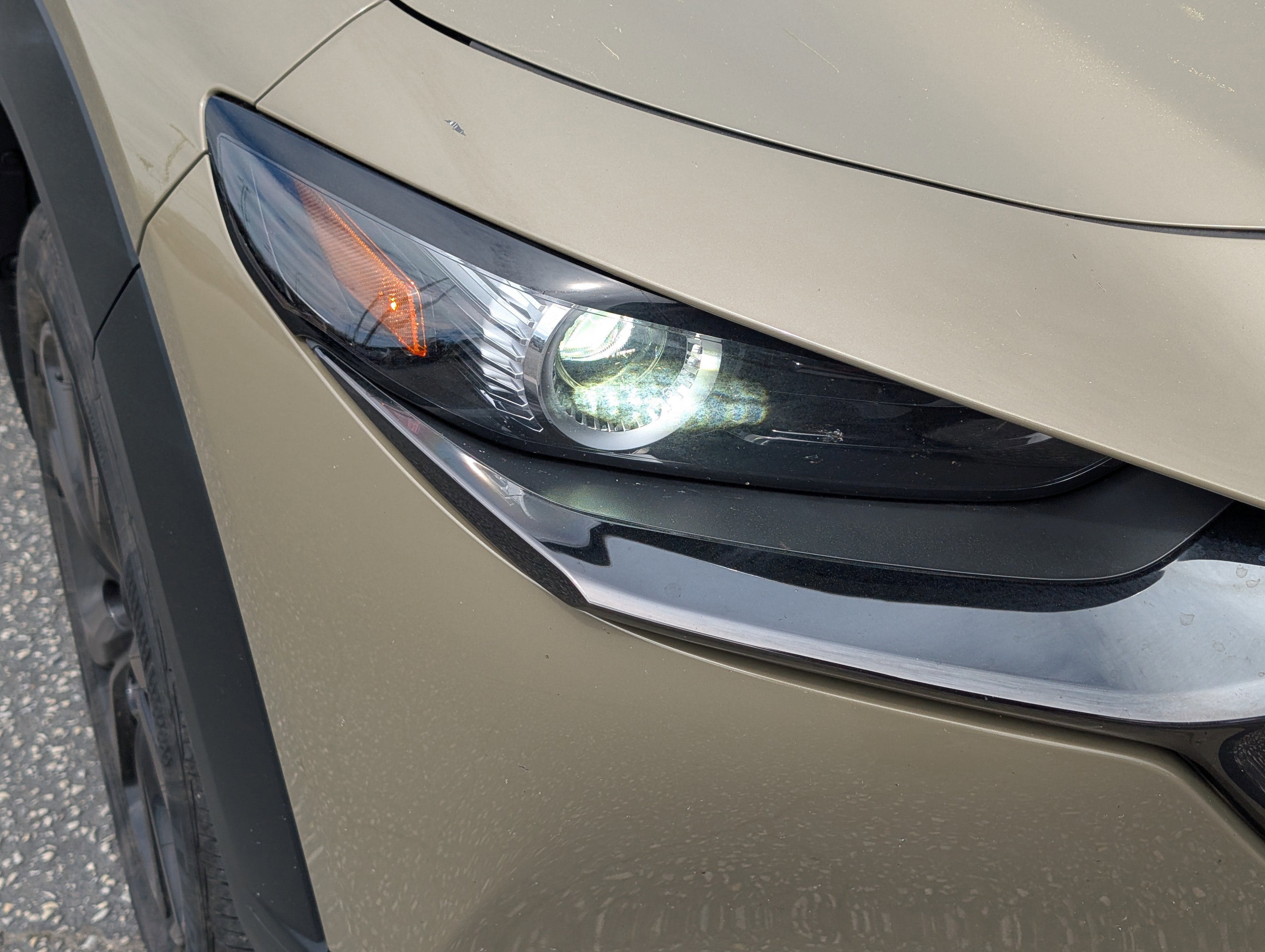 Used 2024 MAZDA CX-30 Carbon image 10