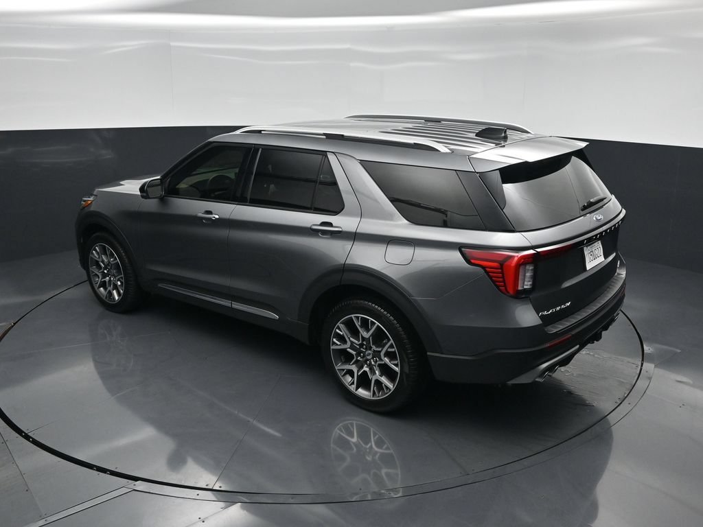 Certified 2025 Ford Explorer Platinum w/ Ultimate Package AWD/4WD image 42