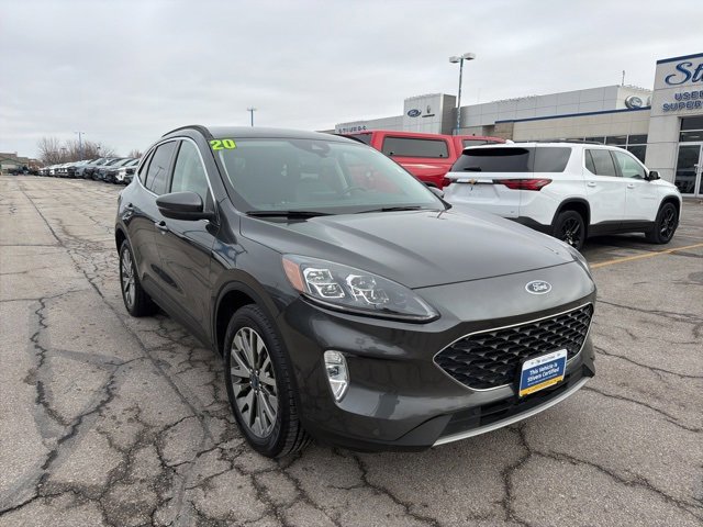 Certified 2020 Ford Escape Titanium video 2