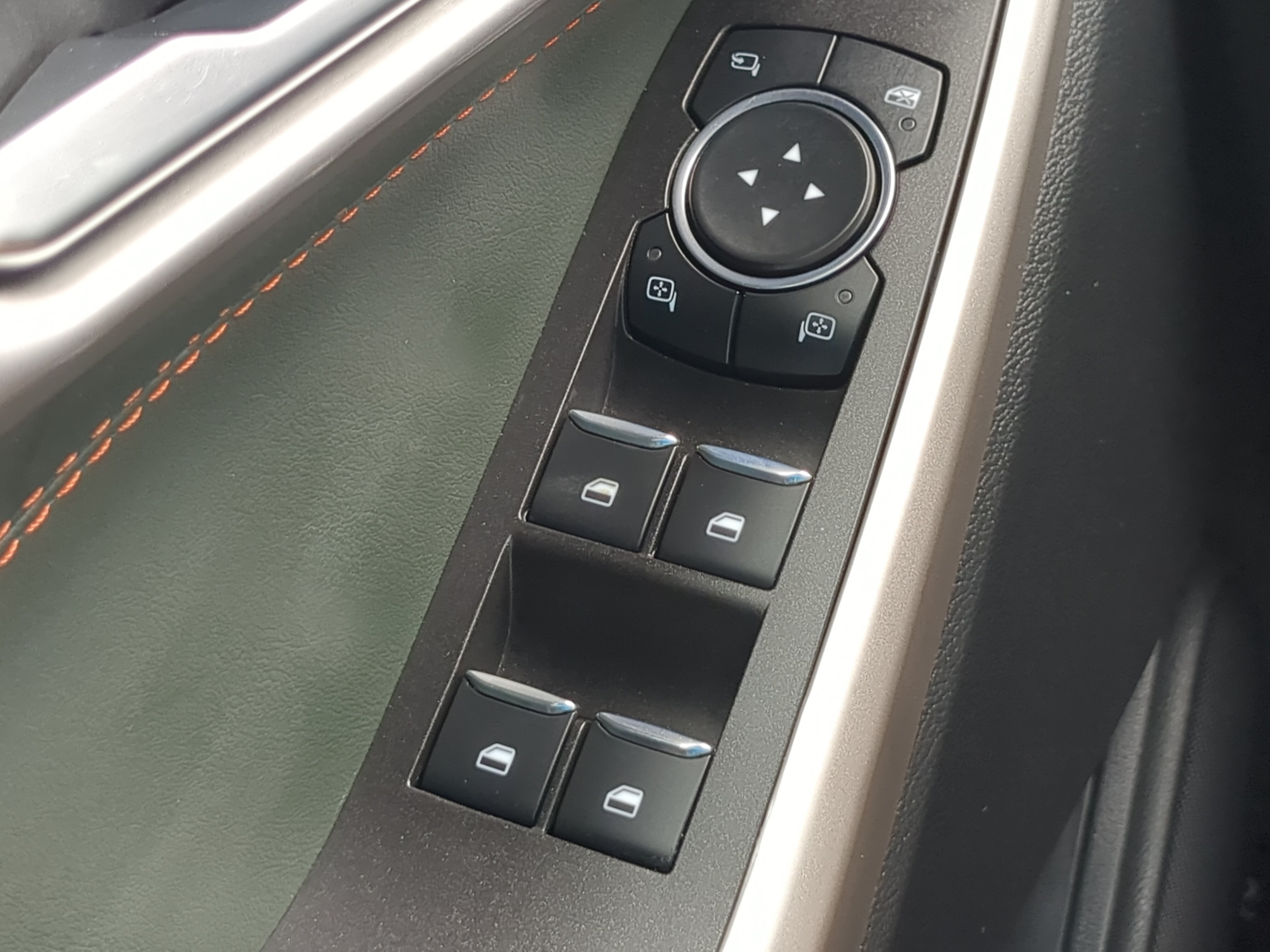 Certified 2023 Ford Explorer Timberline w/ Timberline Technology Package AWD/4WD image 23