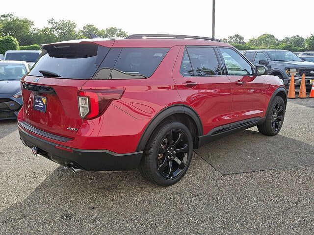 Certified 2023 Ford Explorer ST-Line w/ Class IV Trailer Tow Package AWD/4WD image 8