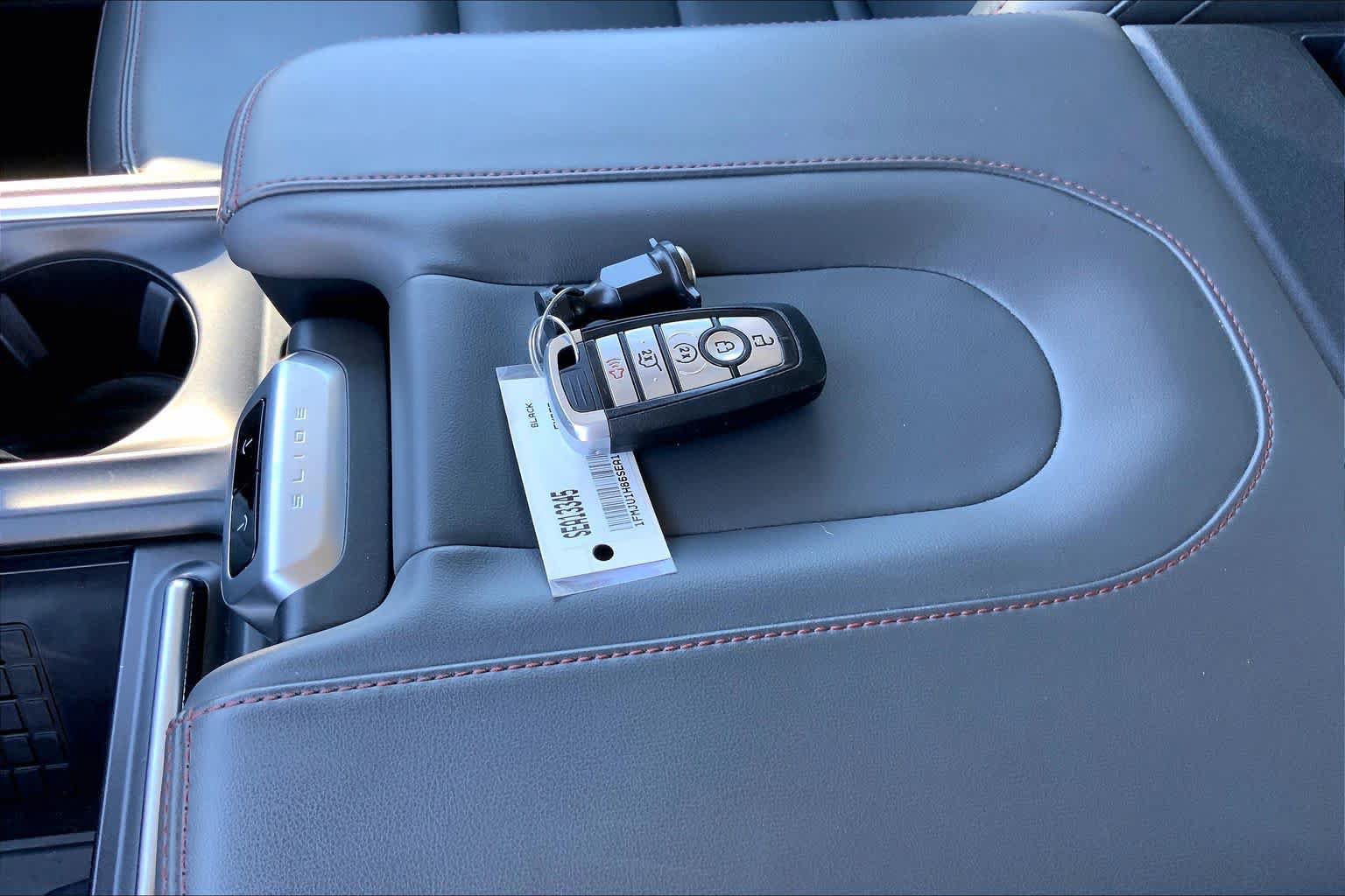 Certified 2025 Ford Expedition Active RWD image 15
