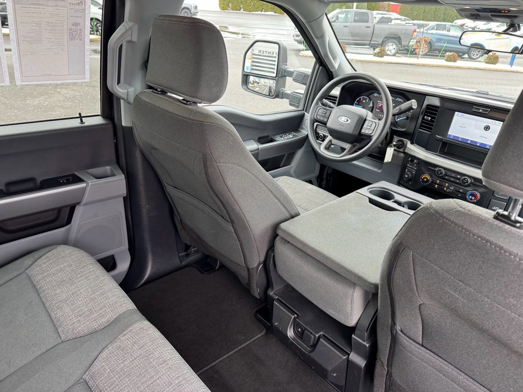 Certified 2025 Ford F350 XLT image 18