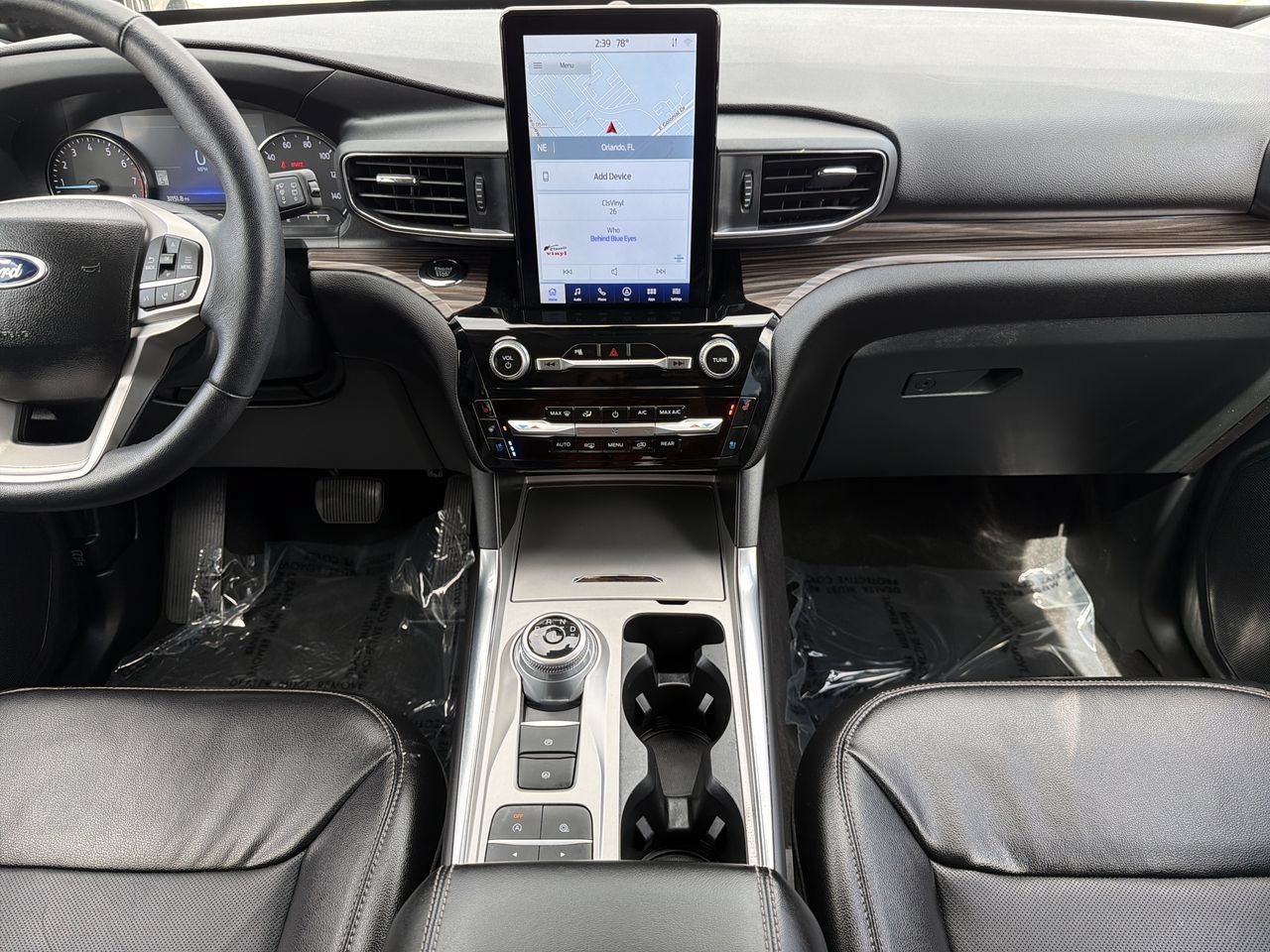 Certified 2023 Ford Explorer Limited w/ Limited Technology Package RWD image 15