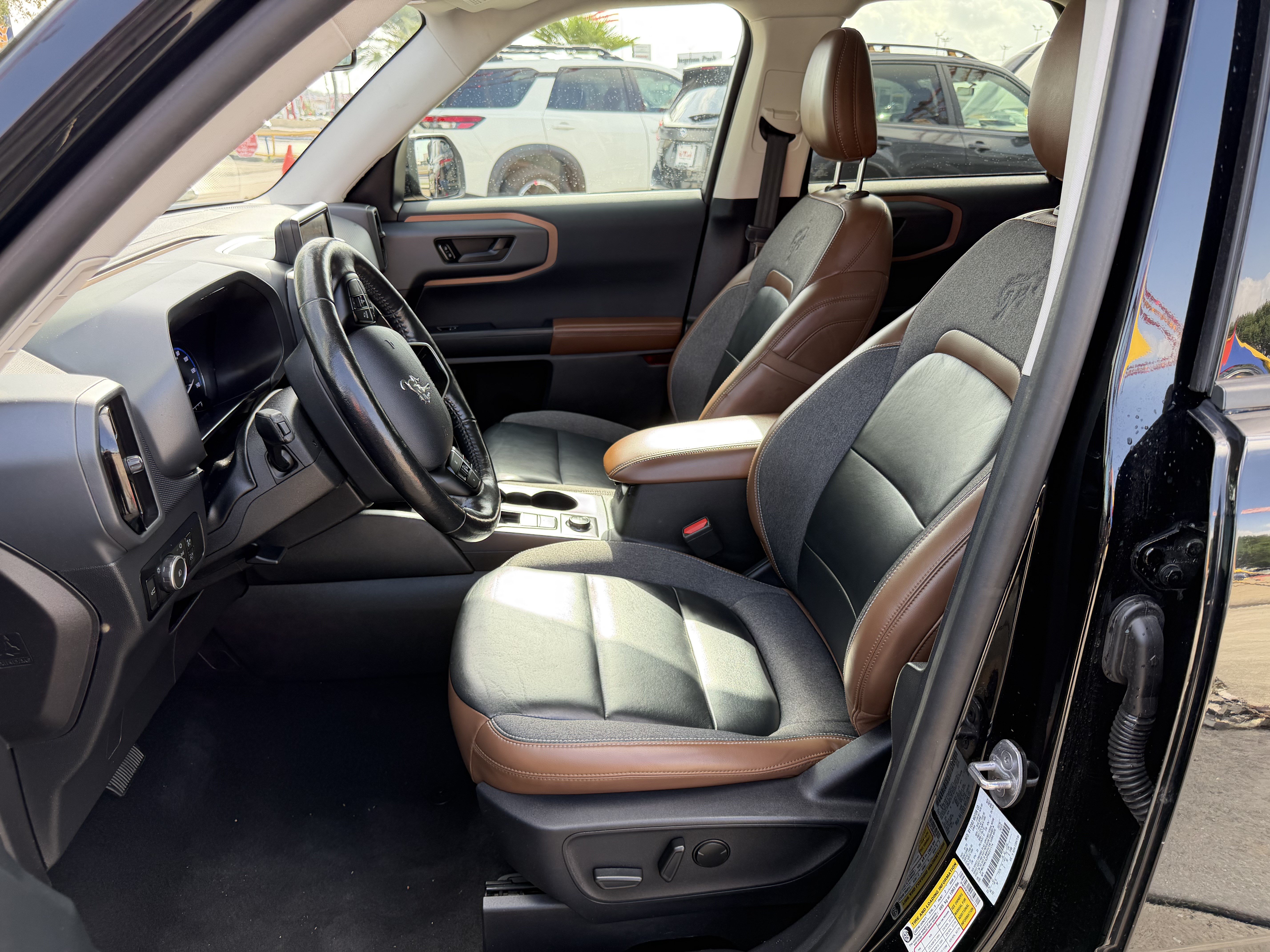 Certified 2023 Ford Bronco Sport Outer Banks AWD/4WD image 12