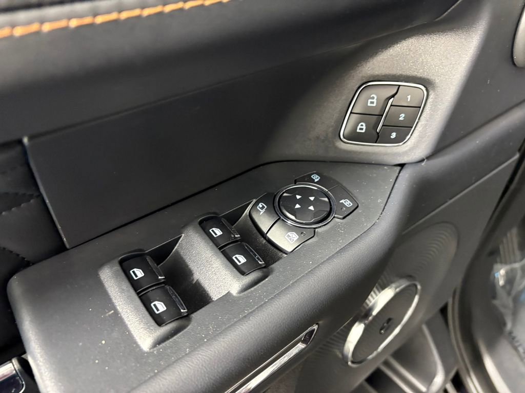 Certified 2024 Ford Expedition Max Platinum image 14