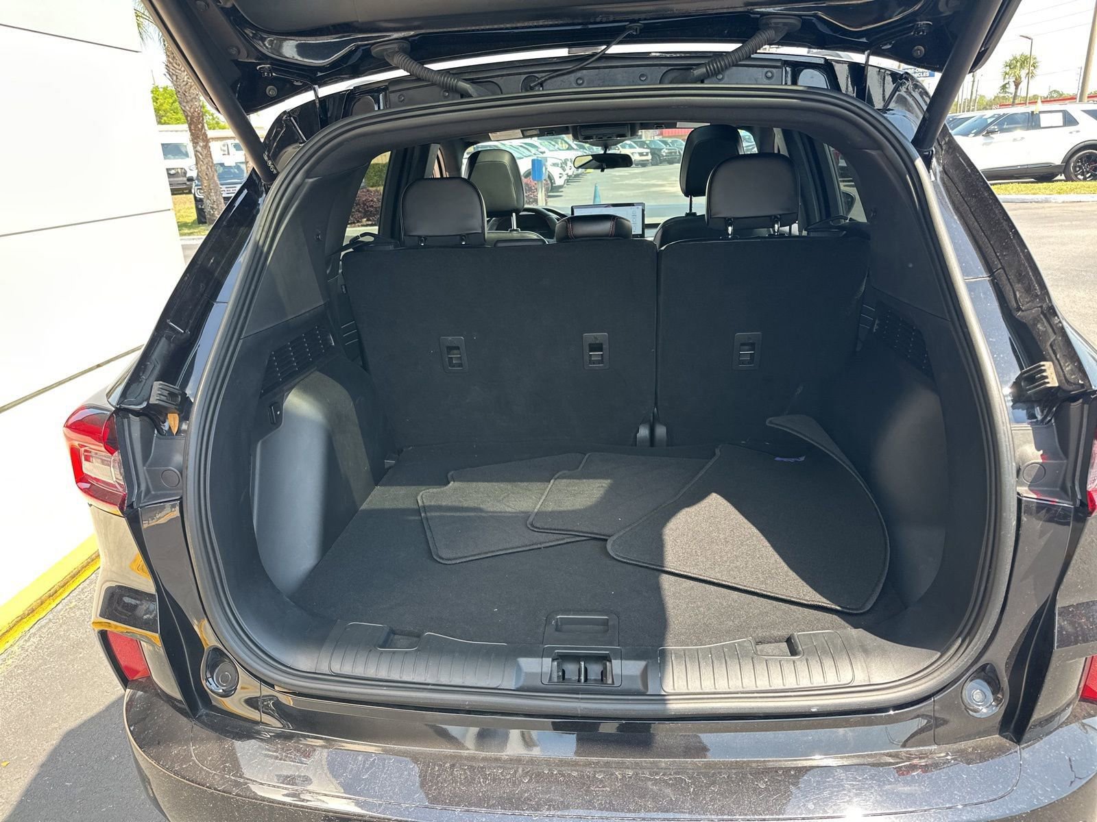 Certified 2024 Ford Escape ST-Line w/ Tech Pack #1 image 13