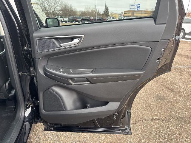 Certified 2021 Ford Edge SE image 37