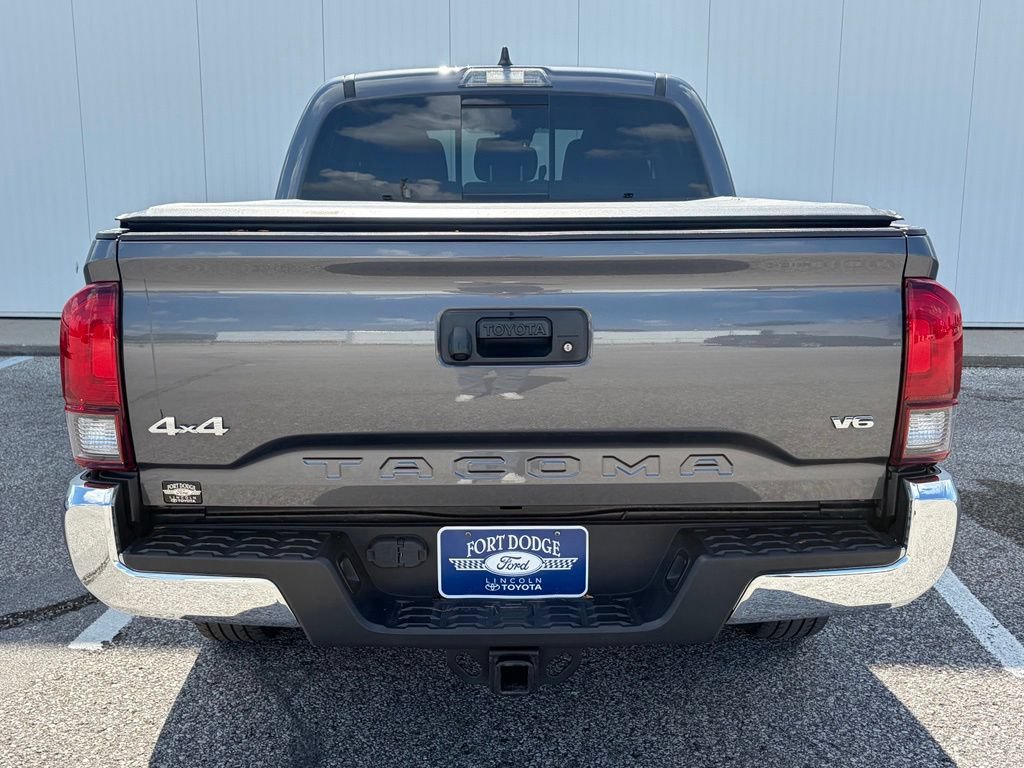 Used 2021 Toyota Tacoma SR5 AWD/4WD image 6