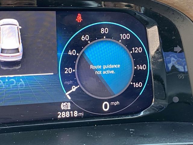 Used 2024 Volkswagen Atlas SE image 25