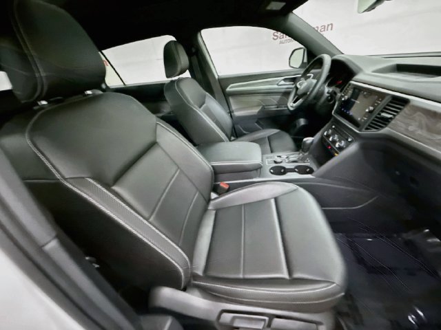 Used 2021 Volkswagen Atlas Cross Sport SE w/ Panoramic Sunroof Package AWD/4WD image 27