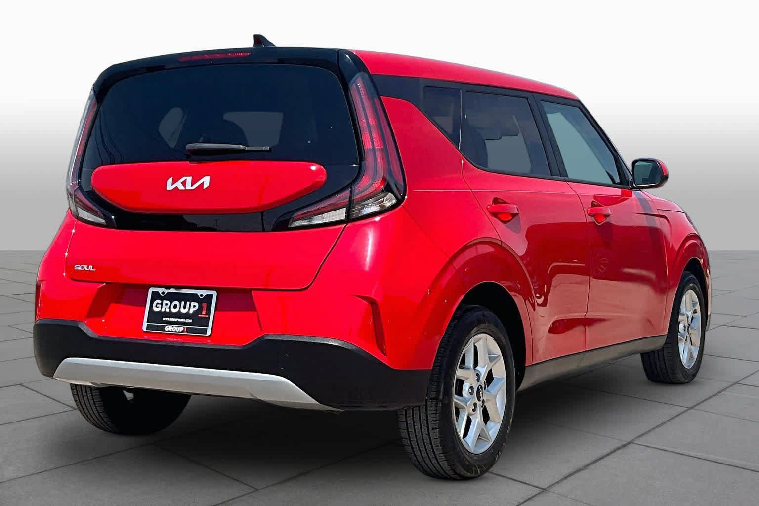 Used 2024 Kia Soul LX w/ Option Group 015 FWD image 13