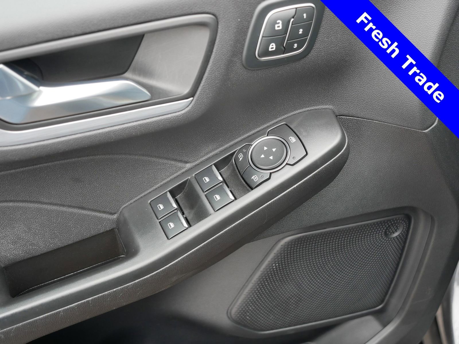 Certified 2023 Ford Escape Platinum image 15