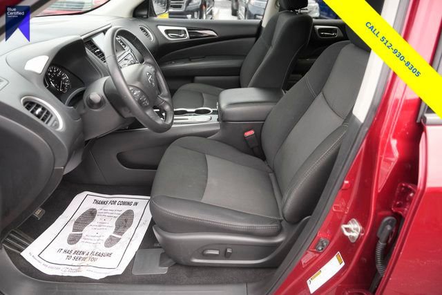 Used 2020 Nissan Pathfinder SV image 8