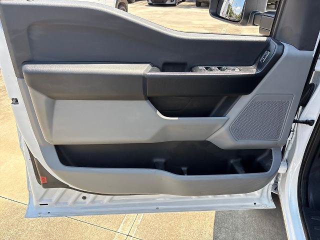 Certified 2025 Ford F250 XL w/ XL Chrome Package AWD/4WD image 16