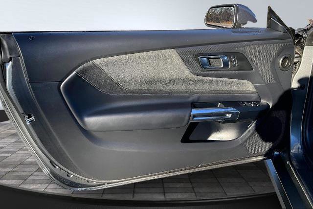 Certified 2025 Ford Mustang Coupe image 29