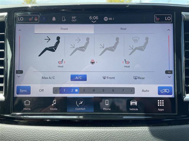 Used 2024 Chrysler Pacifica Touring-L FWD image 28