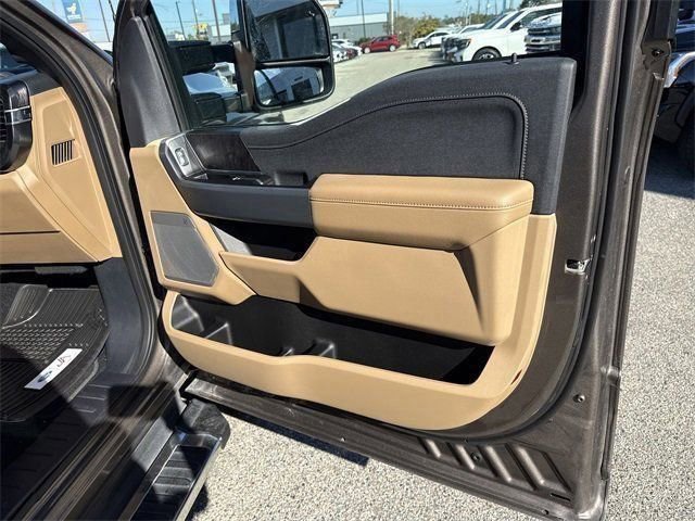 Certified 2023 Ford F250 Lariat w/ Chrome Package image 20