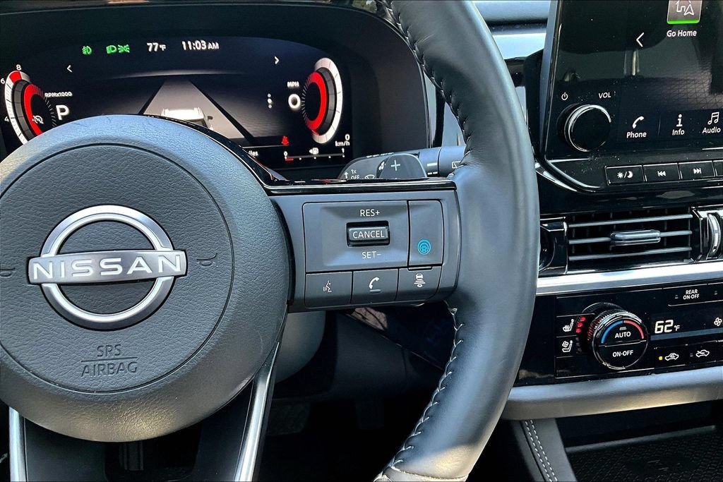 Used 2023 Nissan Pathfinder Platinum AWD/4WD image 15