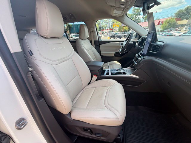 Certified 2023 Ford Explorer Platinum w/ Technology Package AWD/4WD image 12