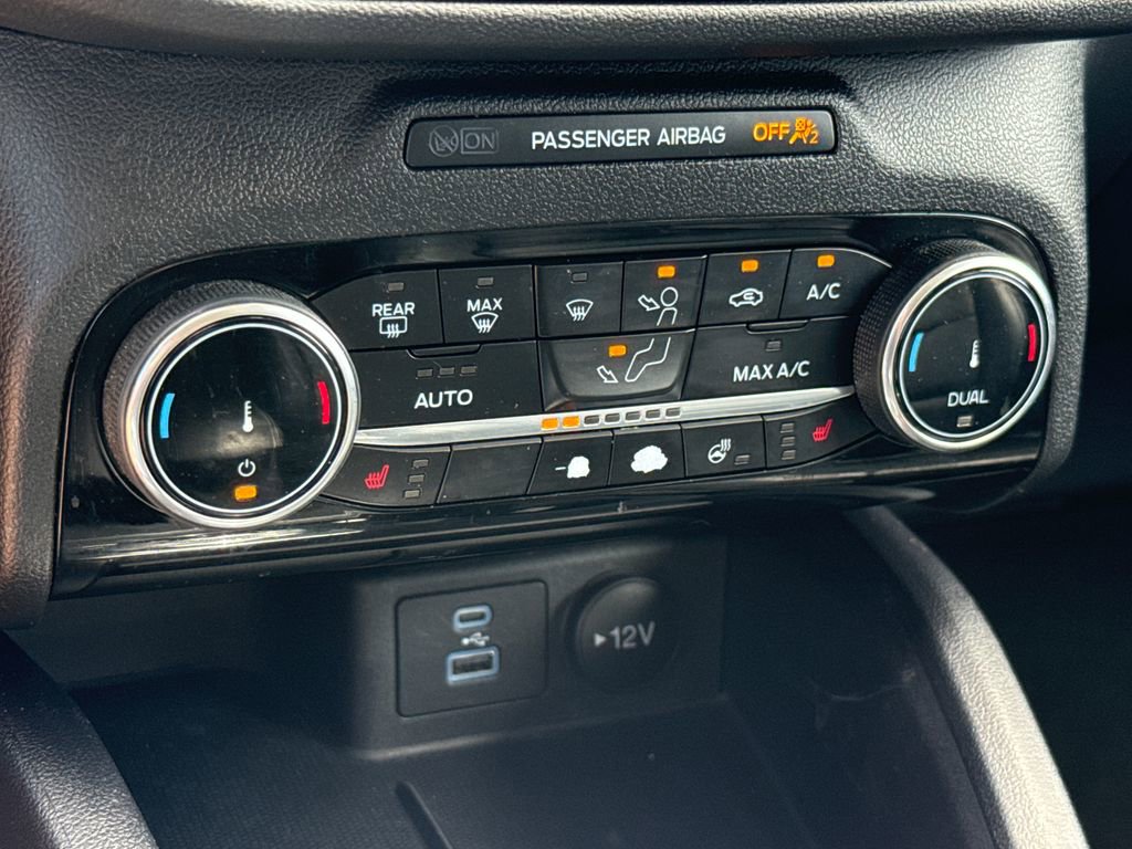 Certified 2022 Ford Escape SEL FWD image 22