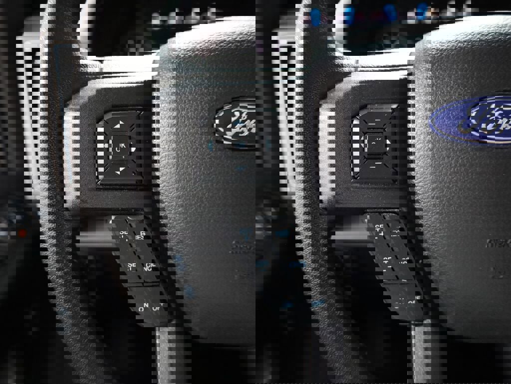 Certified 2019 Ford F150 XLT w/ Equipment Group 302A Luxury image 21