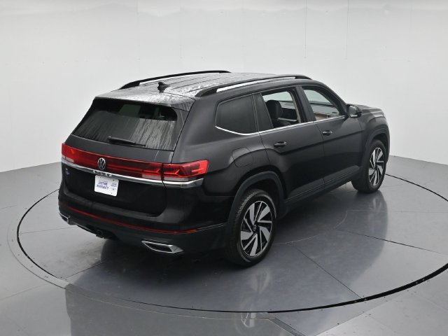 Used 2025 Volkswagen Atlas SE FWD image 42