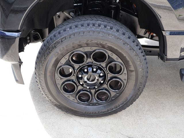 Certified 2025 Ford F250 Lariat w/ Black Appearance Package AWD/4WD image 37