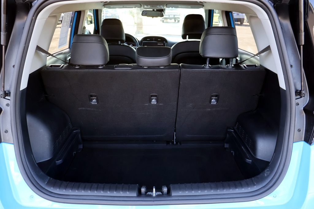 Used 2023 Kia Soul GT-Line FWD image 22