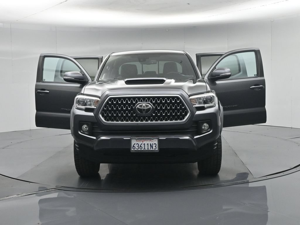 Used 2019 Toyota Tacoma TRD Sport AWD/4WD image 32