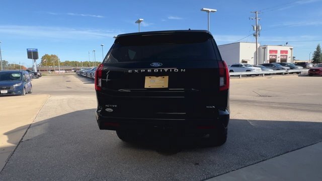 Certified 2026 Ford Expedition Max Active AWD/4WD image 8