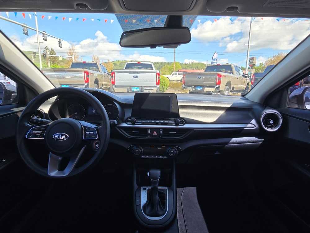 Used 2019 Kia Forte LXS FWD image 15