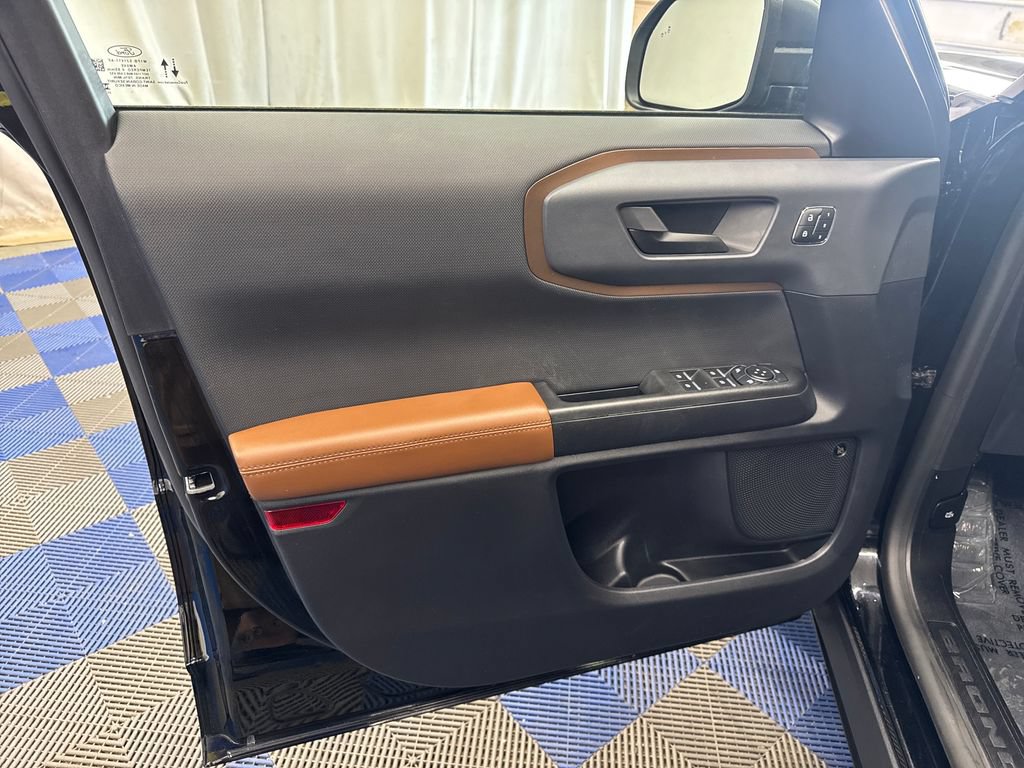 Certified 2024 Ford Bronco Sport Outer Banks w/ Tech Package AWD/4WD image 12