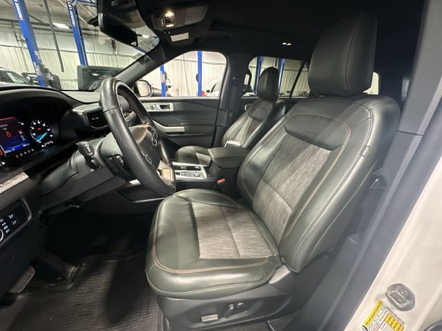 Certified 2023 Ford Explorer Timberline w/ Timberline Technology Package AWD/4WD image 17