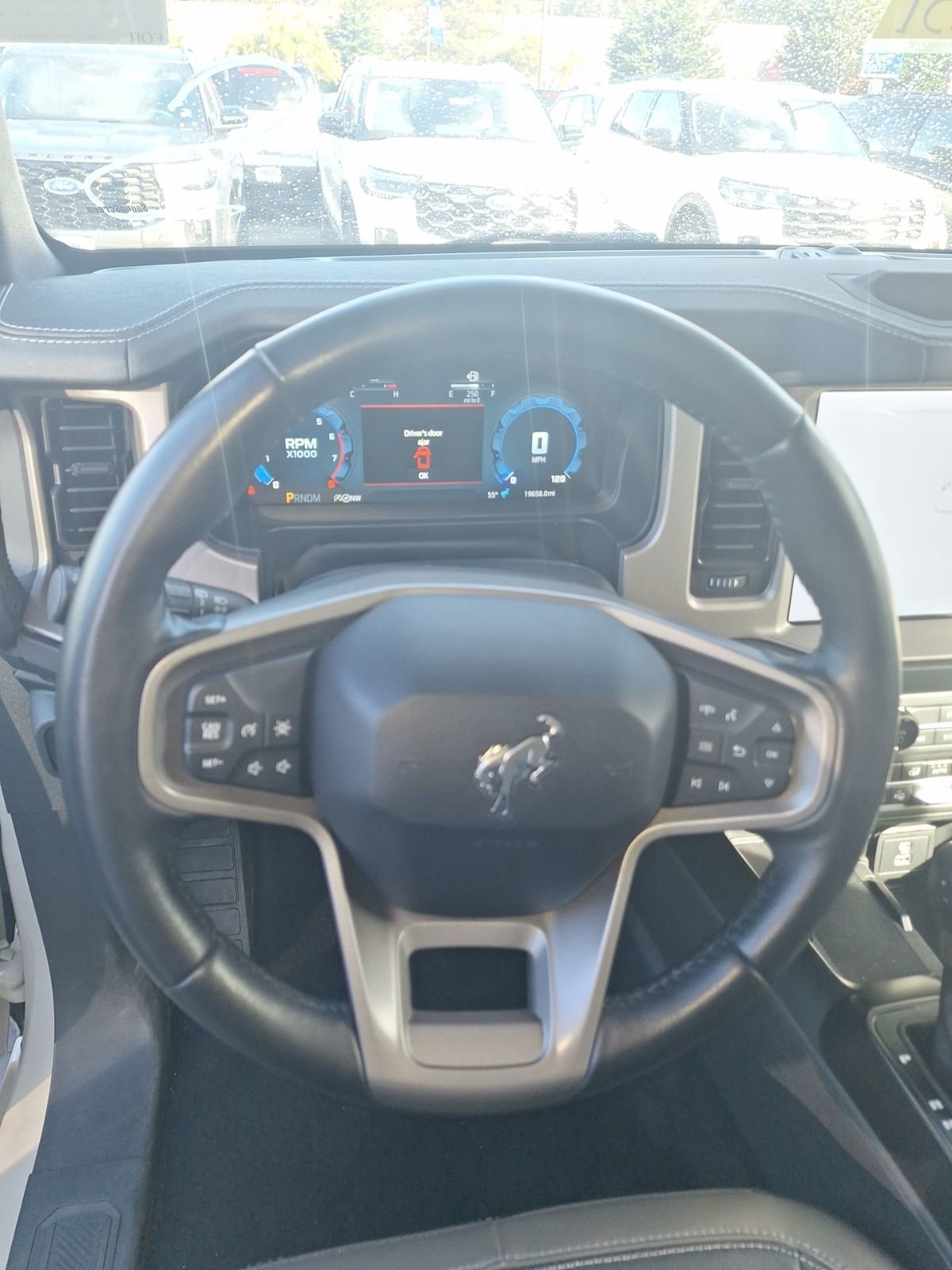 Certified 2025 Ford Bronco Outer Banks AWD/4WD image 11