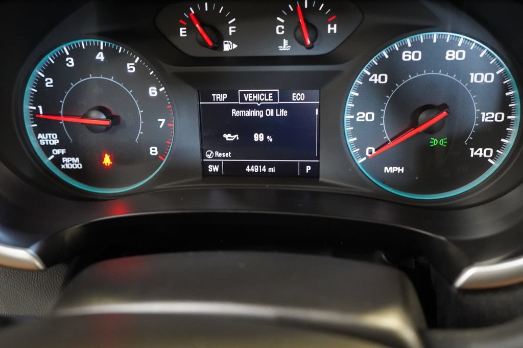 Used 2025 Chevrolet Malibu LT FWD image 34