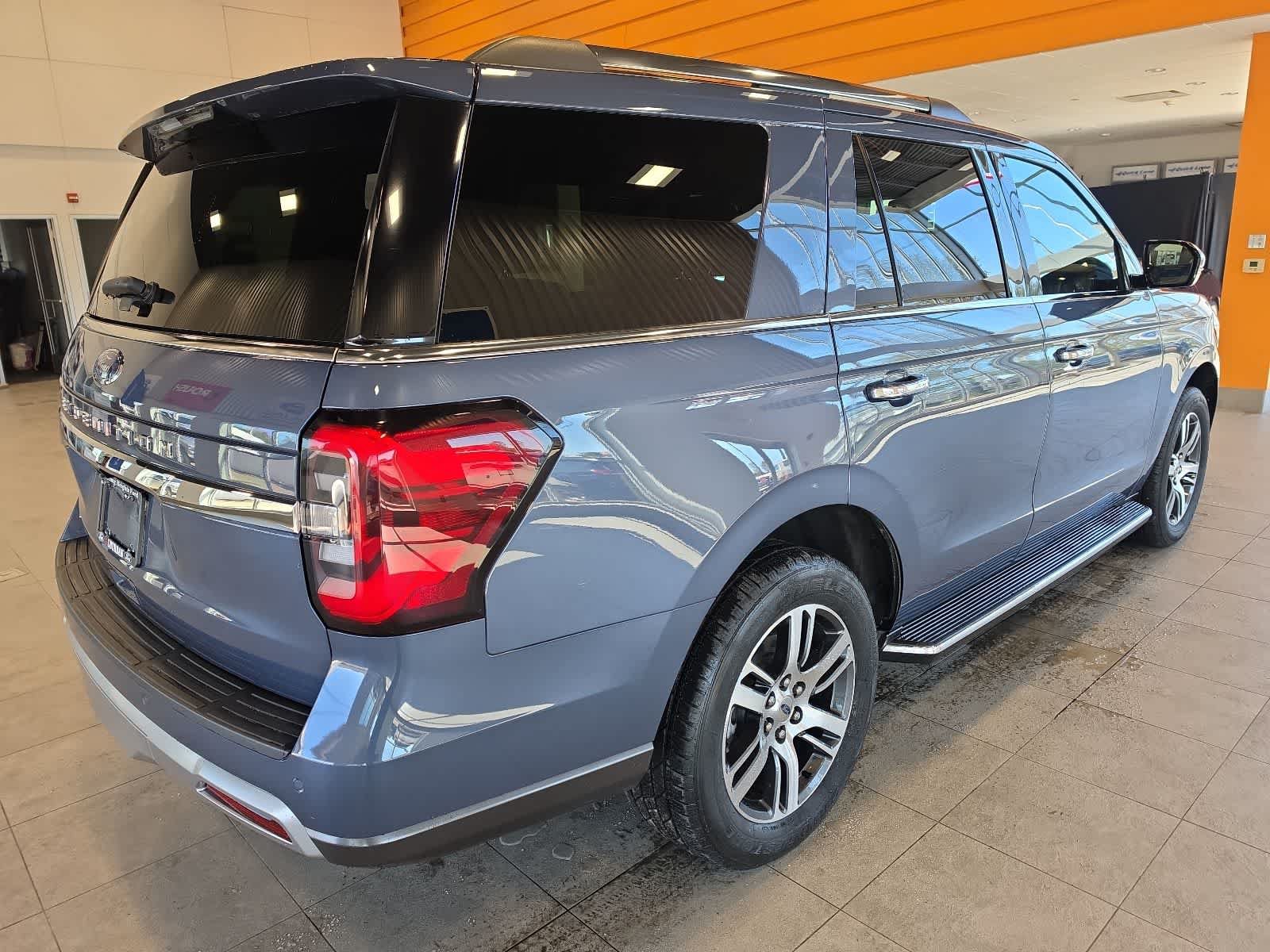 Certified 2022 Ford Expedition Limited AWD/4WD image 7