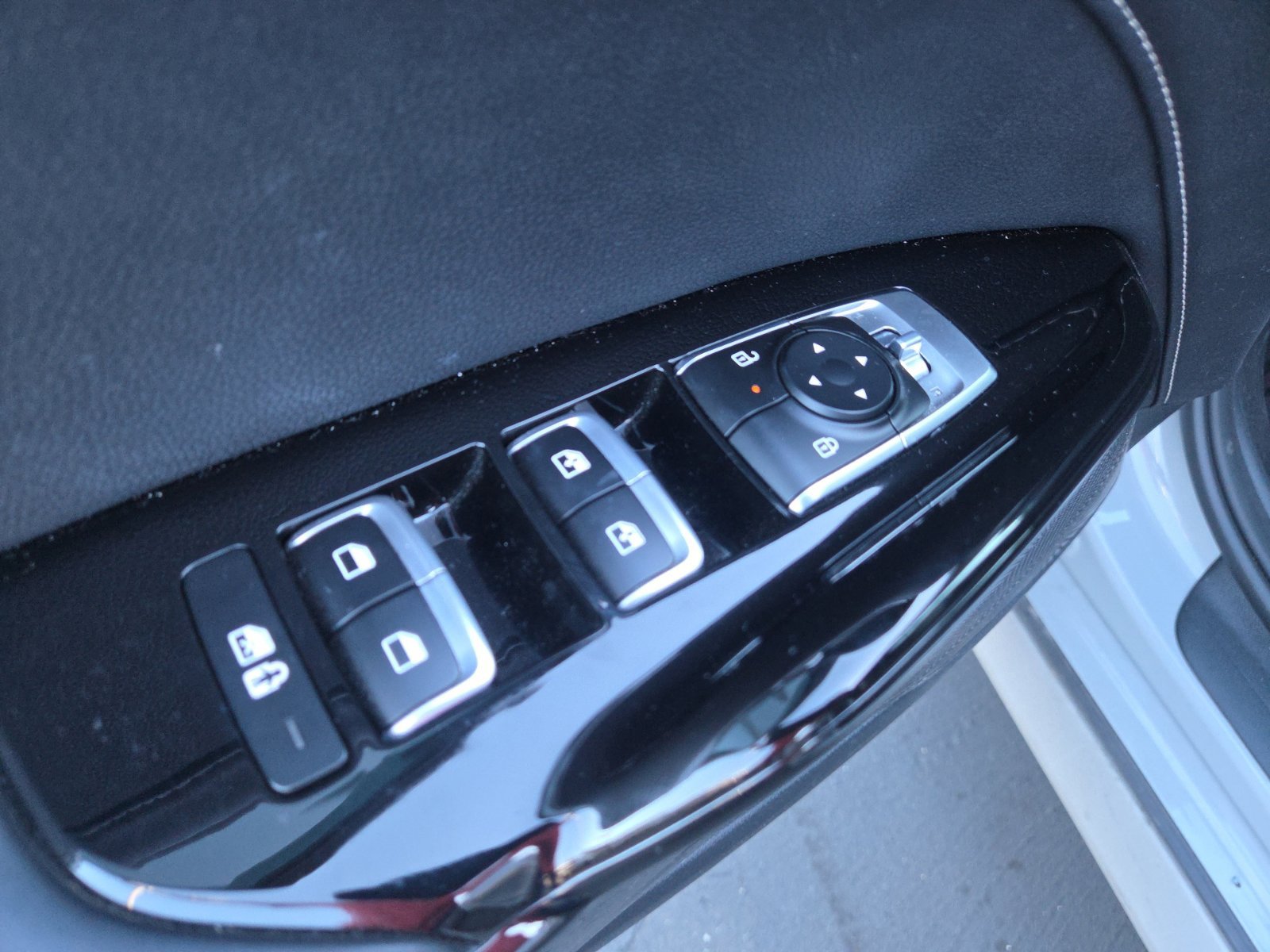 Used 2026 Kia K5 GT-Line w/ GT-Line Premium Package AWD/4WD image 16